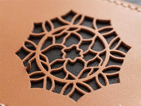 Визуальный лазерный контроллер и невизуальный лазерный контроллер.